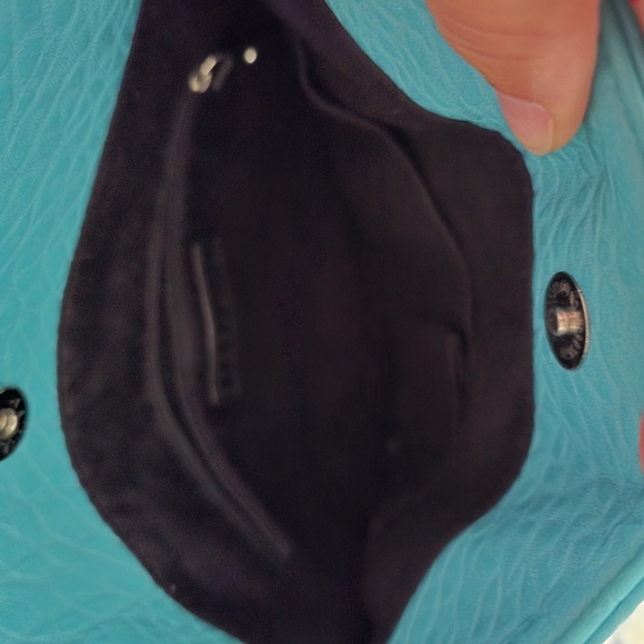 Purse - Picture 4 of 7